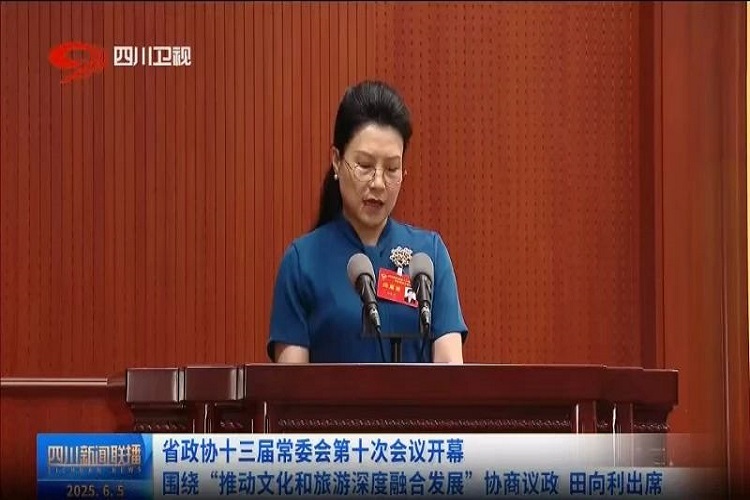 杨2.jpg