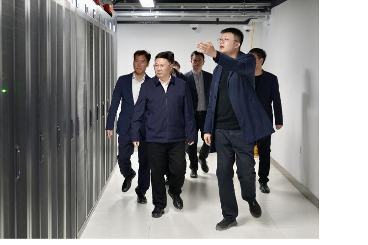 蜀道集团党委副书记、董事、副总经理丁应虎赴四川云控调研“1+7”平台