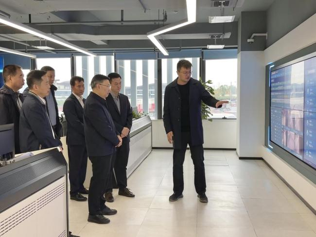 蜀道集团党委副书记、董事、副总经理丁应虎赴四川云控调研“1+7”平台